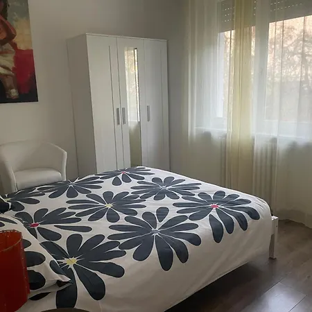 Casa Mario & Laura Free Wi-fi Private Parking Lägenhet *